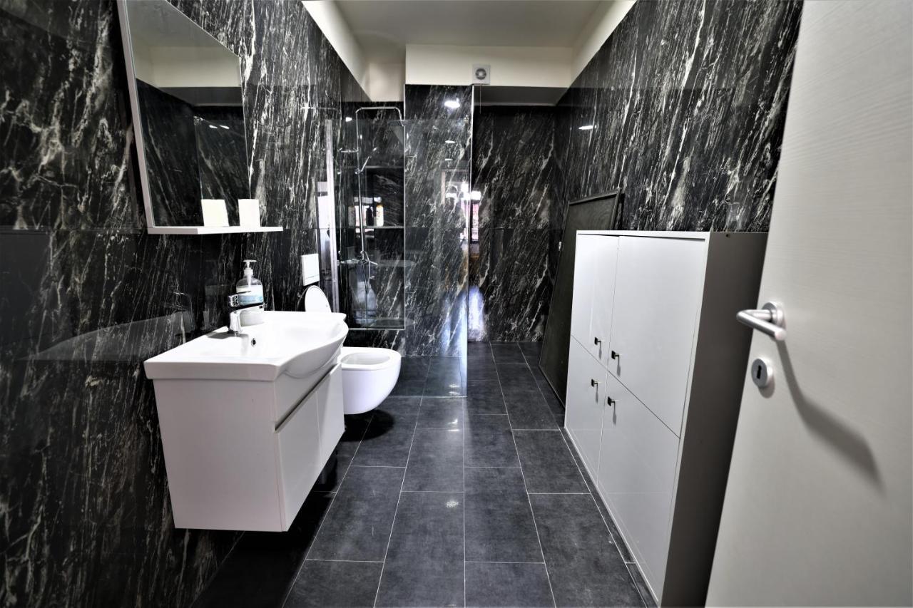 Stylish Studio In The Heart Of Tirana #3 Apartment Екстериор снимка