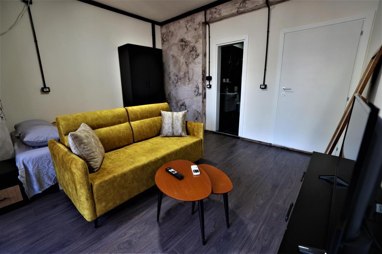 Stylish Studio In The Heart Of Tirana #3 Apartment Екстериор снимка